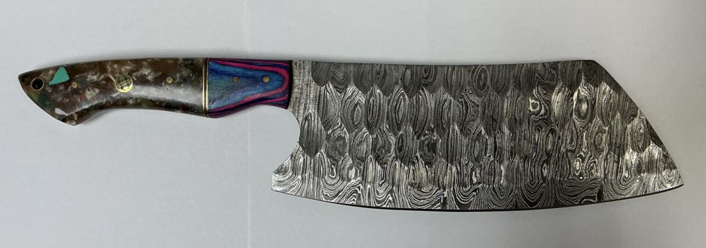 Knives and Scopes Online Auction